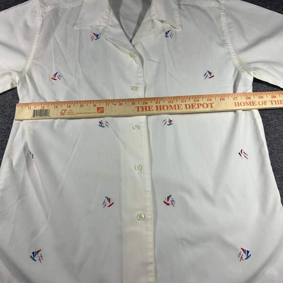 Vintage White Button Up Top Size M Embroidered Sailboats Classic 90s Coastal Gma - Picture 10 of 11